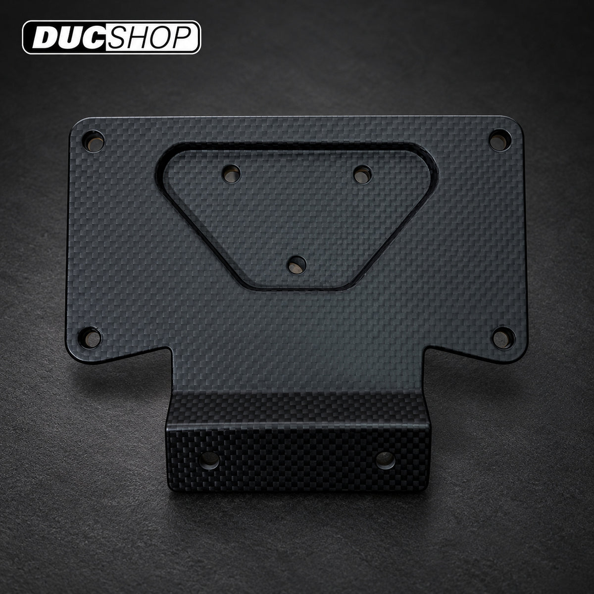 Carbonvani Universal Carbon License Plate Holder – USA — representative product view; check selected option and kit contents | ducshop.com