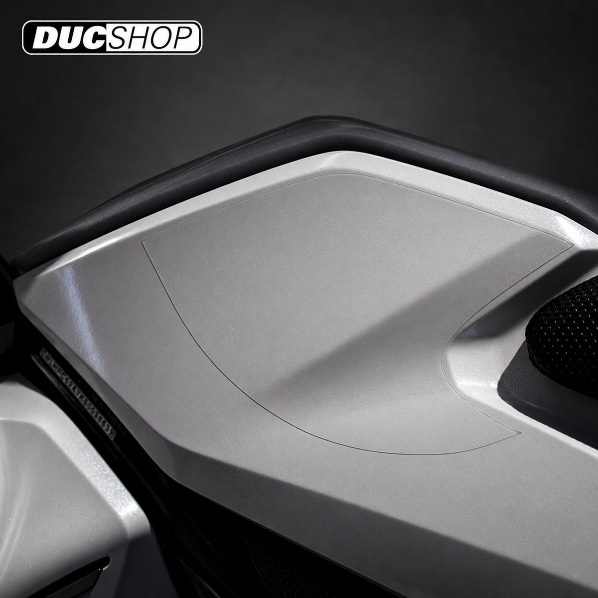 R&G Racing Second Skin Tank Protection (2-piece) for the Triumph Speed Triple 1200 RS '21-'22 | Radiator & Oil Cooler Guards | ducshop.com