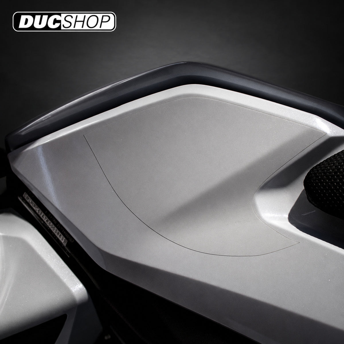 R&G Racing Second Skin Tank Protection (4-piece) for the Triumph Tiger Sport 660 '2022 | Radiator & Oil Cooler Guards | ducshop.com